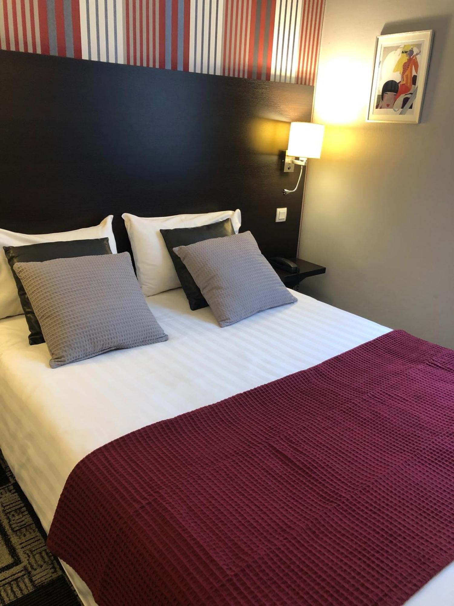 Hotel Le Charleston Le Mans Ngoại thất bức ảnh